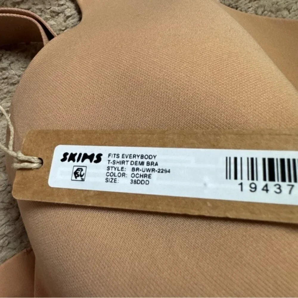 Skims 38DDD Fits everybody tshirt demi bra Ochre Tan Brown NWT